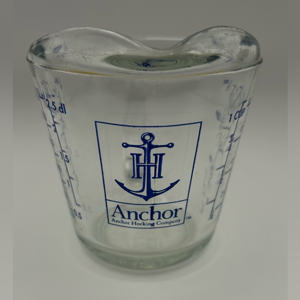 Anchor Hocking Blue Lettering 1 Cup Glass Measuring Cup 496  Debossed Bottom VNT